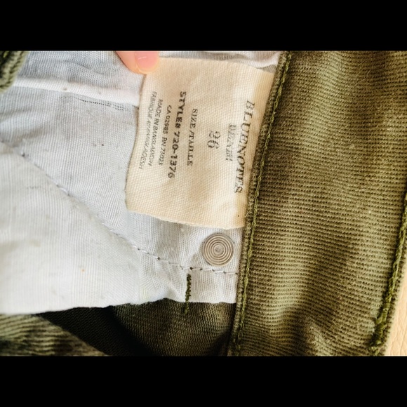 Short shorts by BlueNotes - Picture 3 of 4